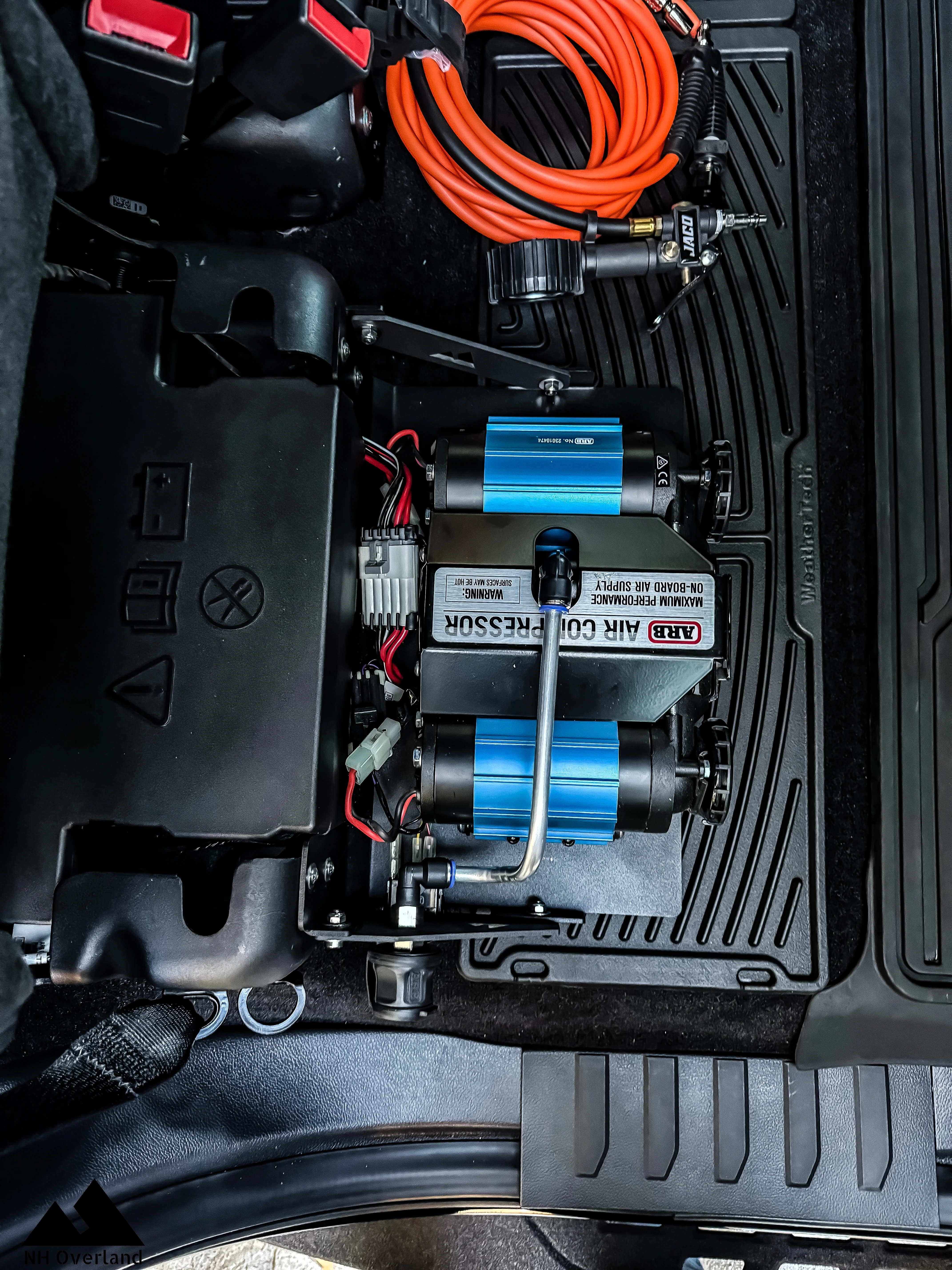 17+ Superduty Rear Under Seat Compressor Mount - Image 3
