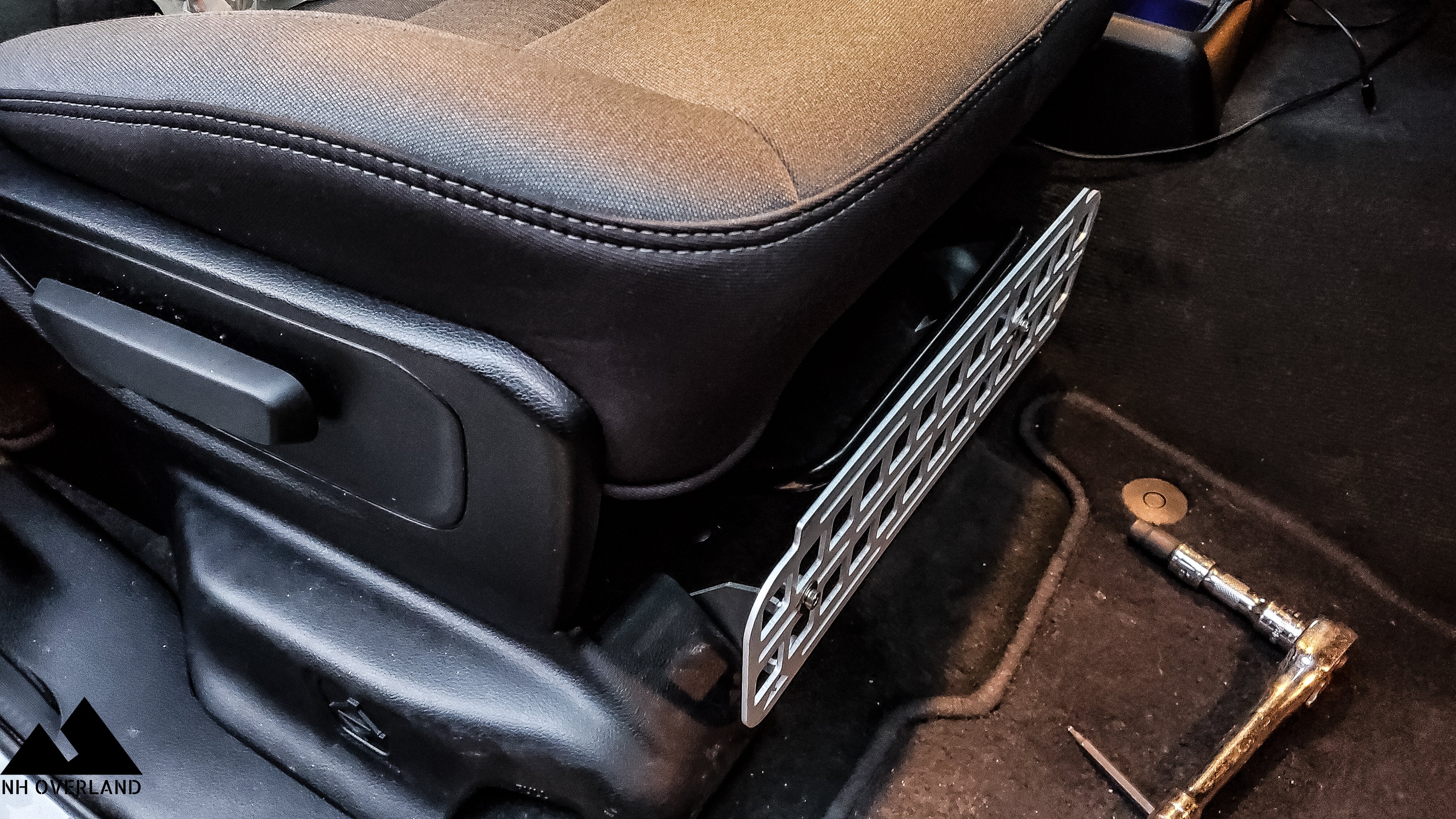 19+ RAM 1500 Seat Front Gear Panel - Image 4