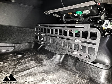 19+ RAM 1500 Seat Front Gear Panel - Image 5