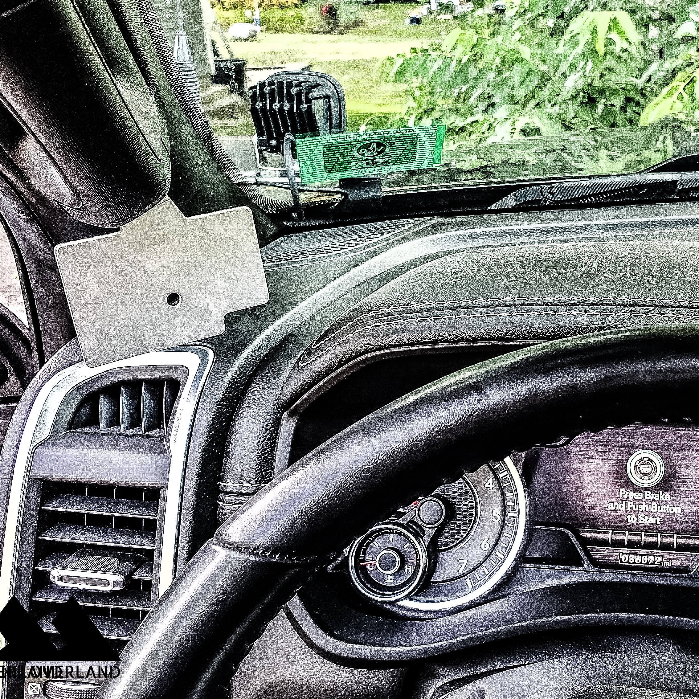 19+ RAM HD A Pillar Controller Mount - Image 4