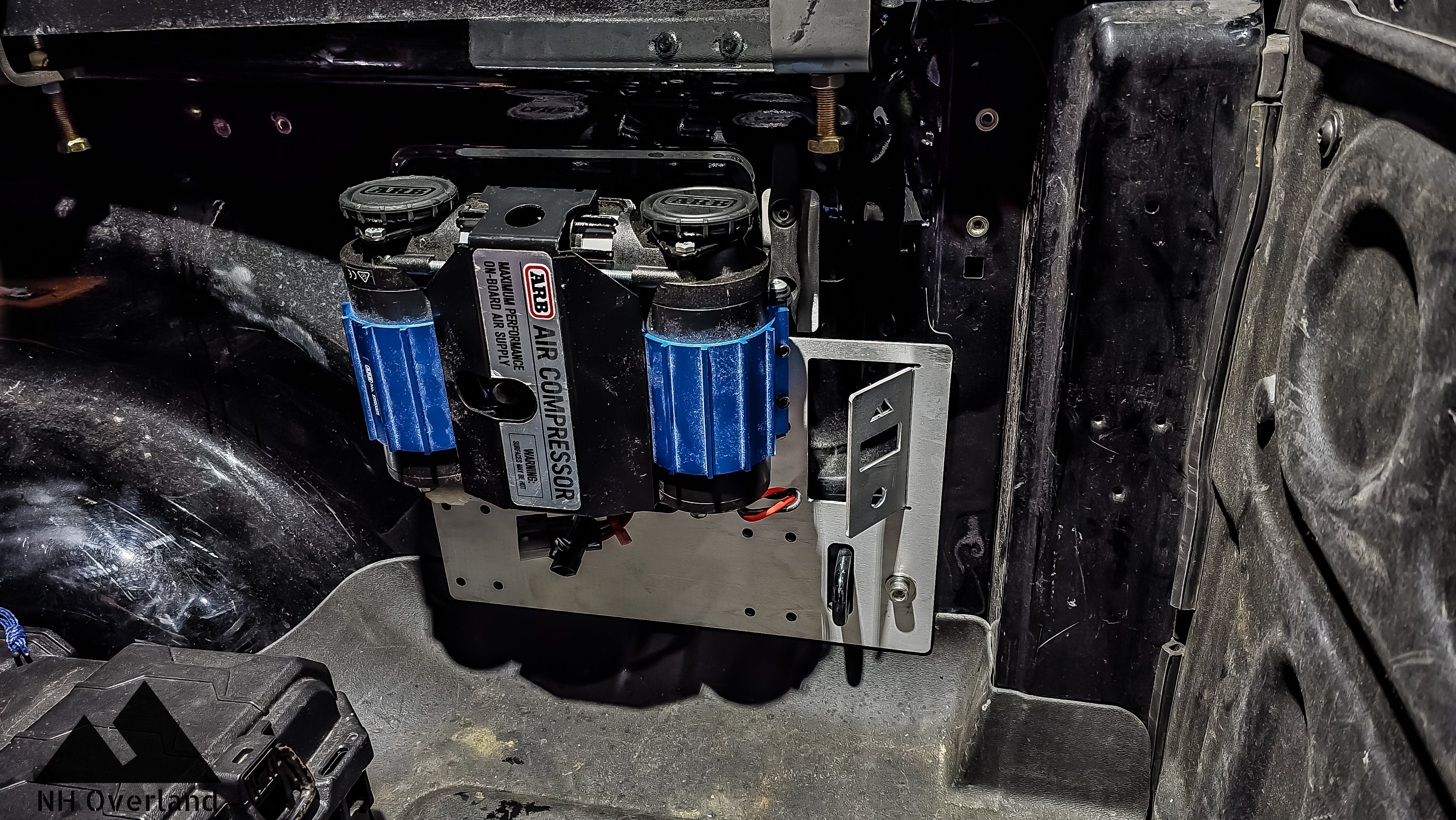 19+ RAM HD Bedside Compressor Mount - Image 2