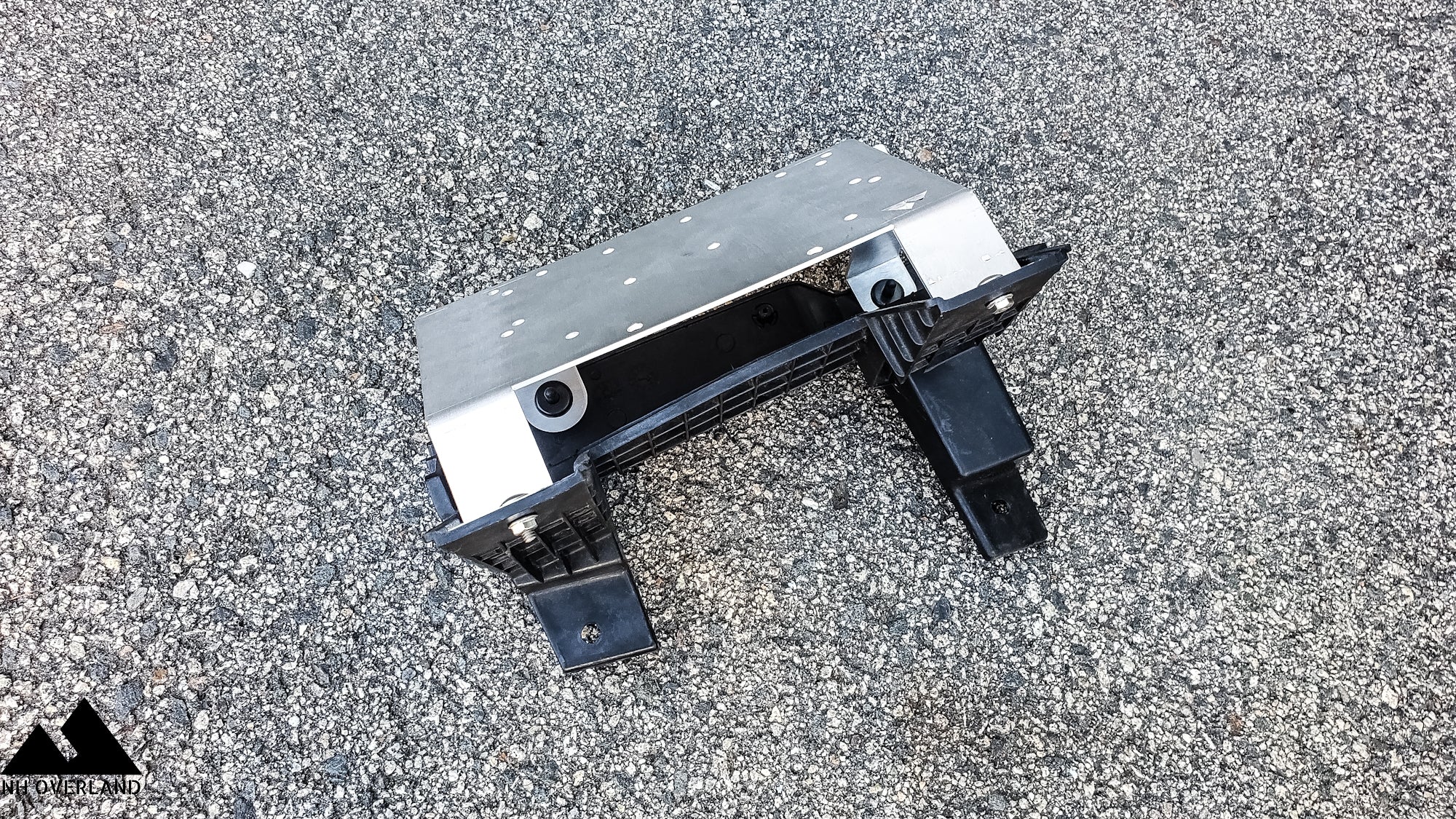 4th Gen Ram VARARAM Compressor Mount - Image 5